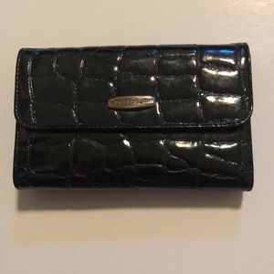 Black wallet w/ phone holder